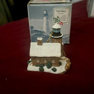 Sand Island Lighthouse Ornament Wisconsin 1996 Harbour Lights Younger 2" Tall